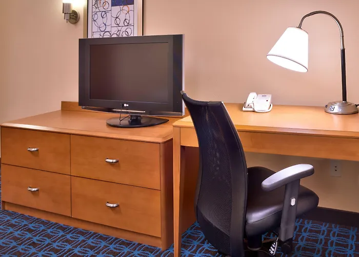 Fairfield & By Marriott 3*