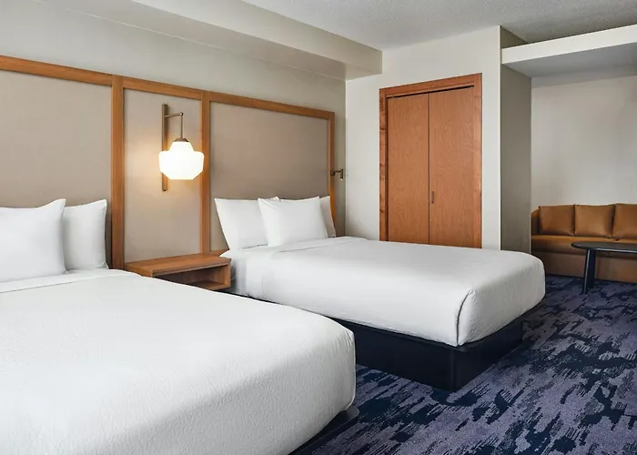 Hotel Fairfield & By Marriott 3*