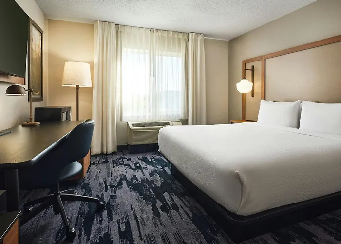 Fairfield & By Marriott Gillette