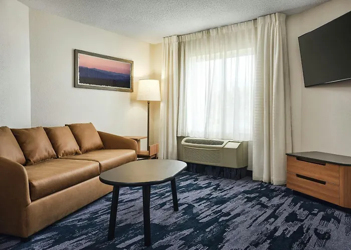 Fairfield & By Marriott 3* Gillette
