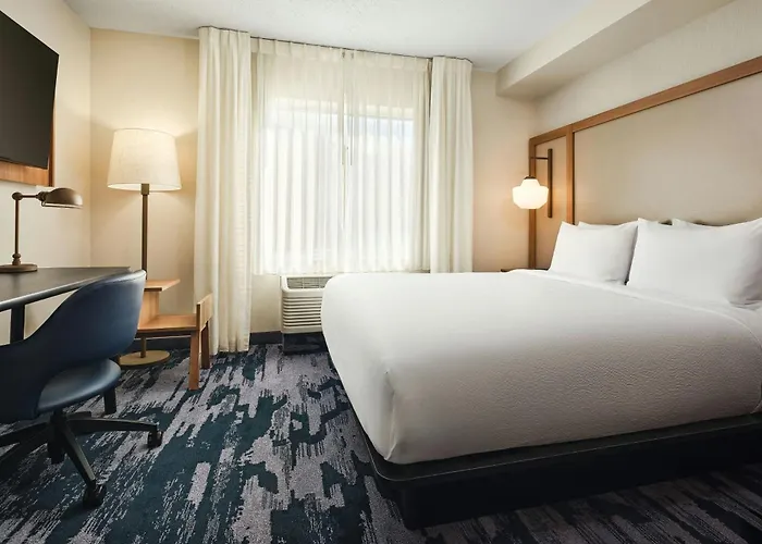 Fairfield & By Marriott Hotel 3*