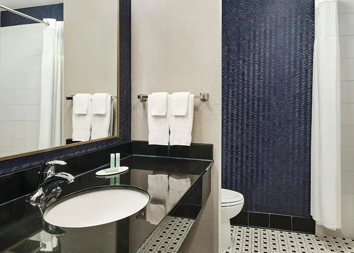 Fairfield & By Marriott Hotel 3*