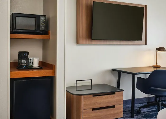 Fairfield & By Marriott Hotel 3*