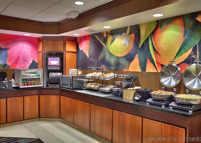 Fairfield & By Marriott 3*